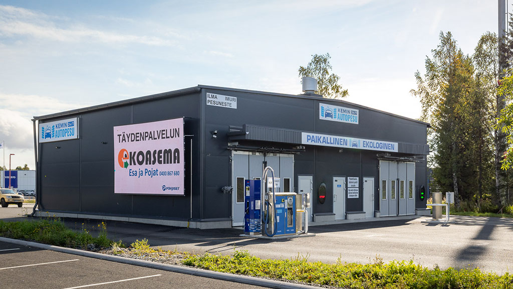 Kemin autopesu mainostaulu